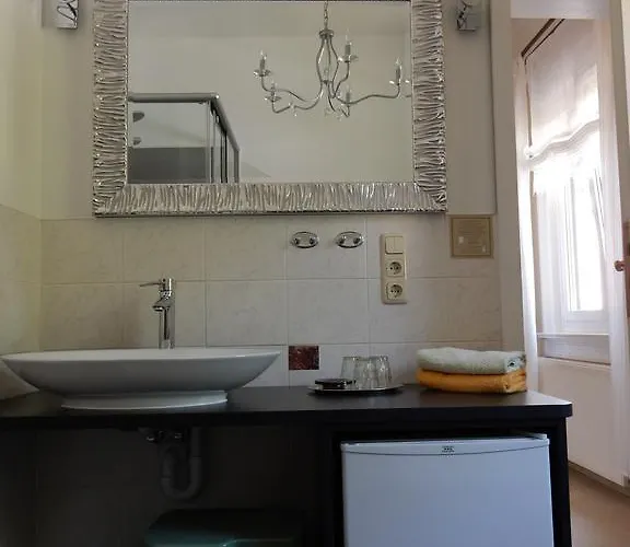 Konukevi Waldesblick 4*